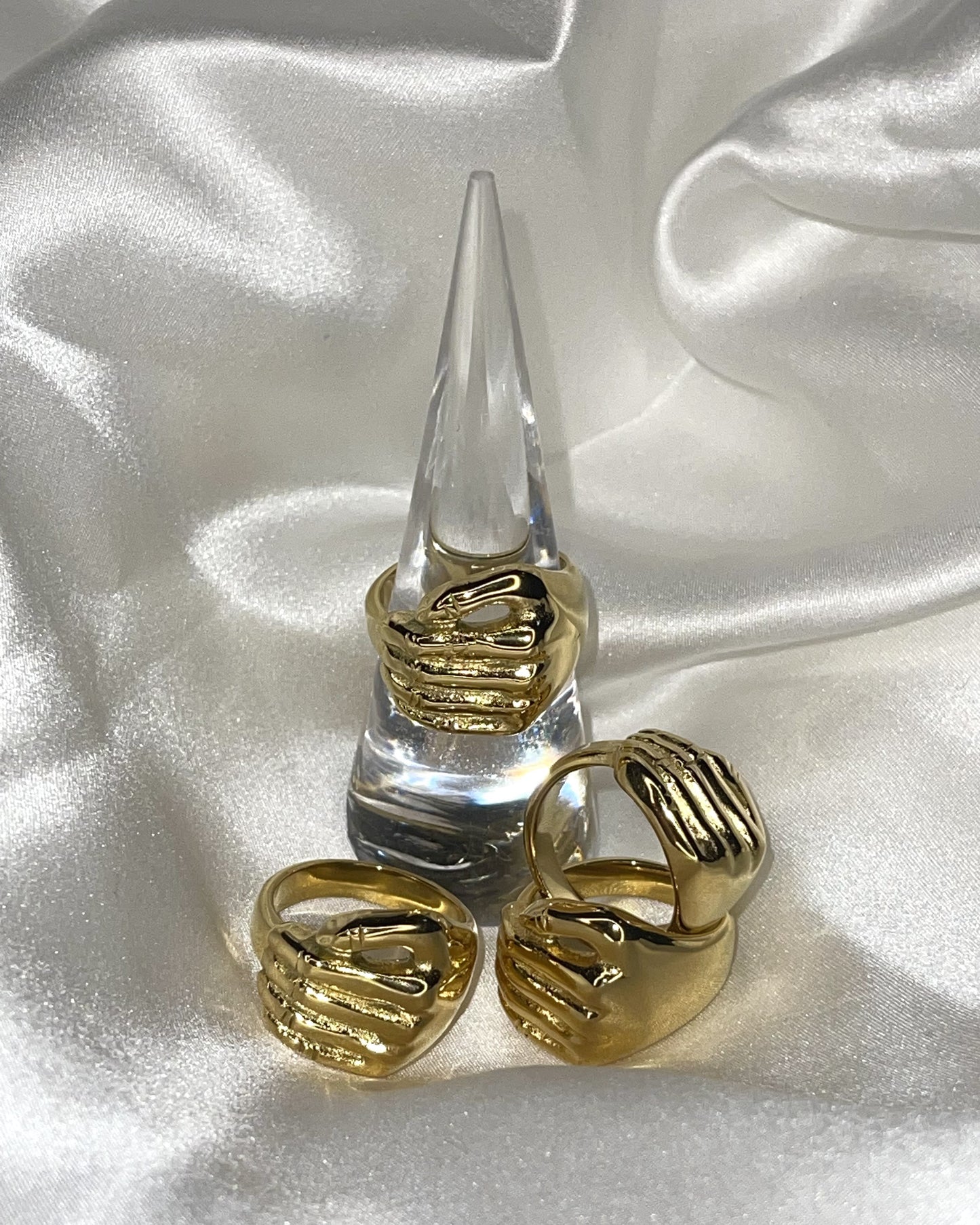 Lamis Ring