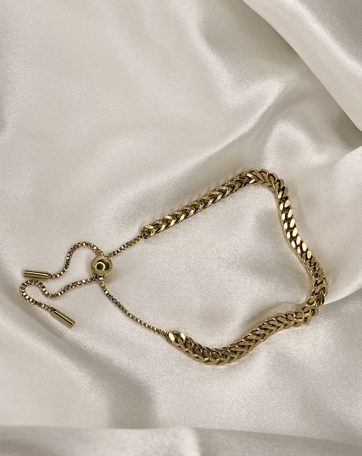 Lilia Adjustable Bracelet
