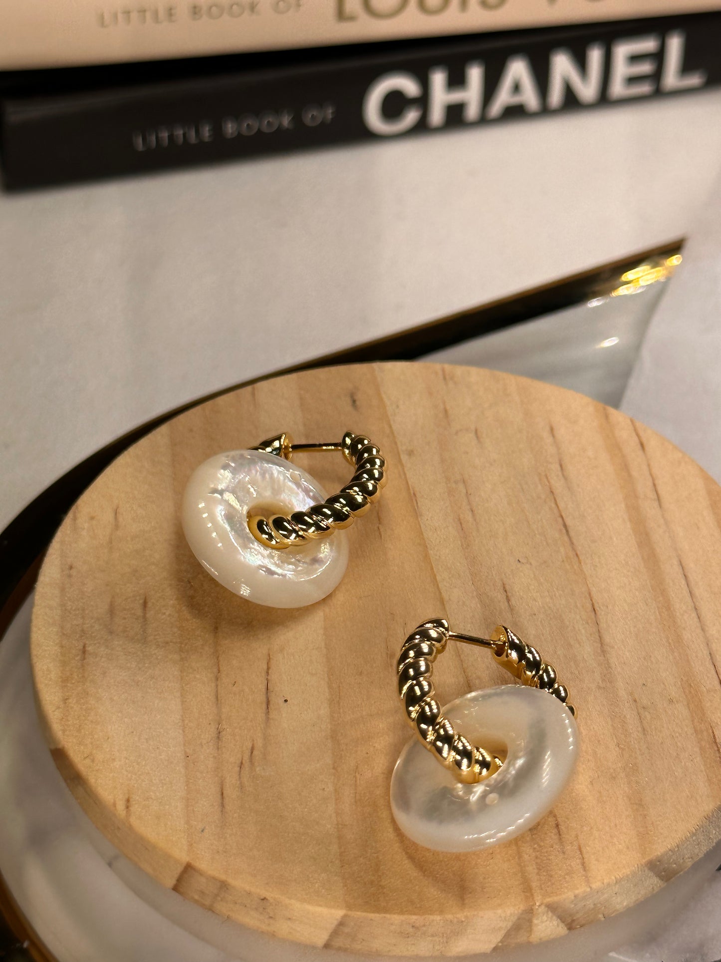 Lojain Pearl Hoops