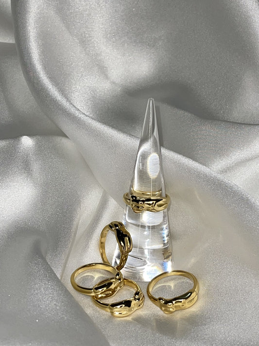 Lola’s Shape Ring